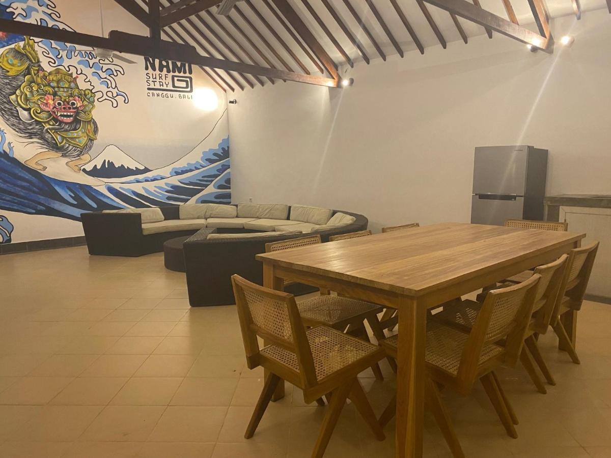 Nami Surf Stay Canggu Esterno foto